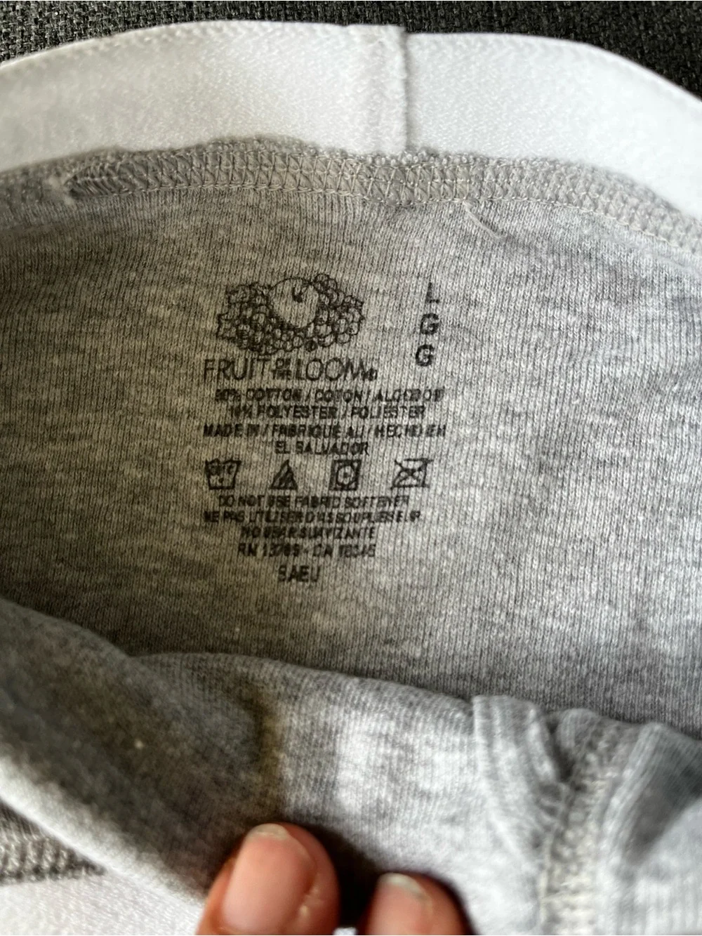 NWOT Fruit of the Loom Boys Large Briefs 4 Pack NWOT